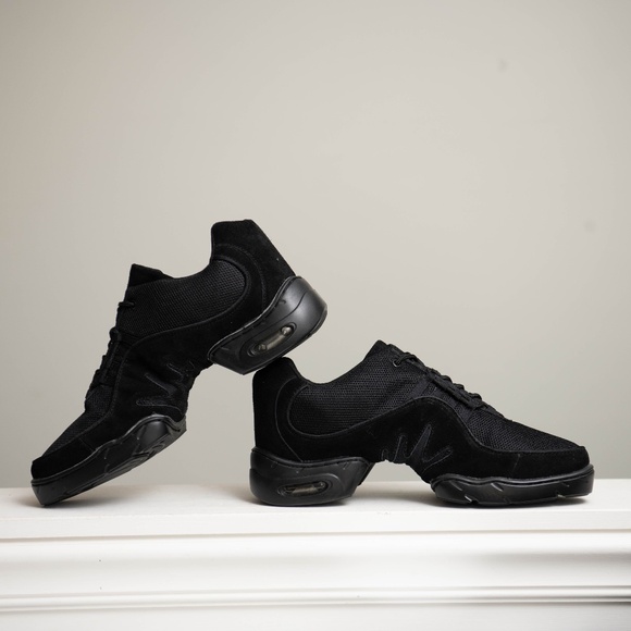 Men's Split Sole Dance Shoes NEW! Boost Mesh Sneakers Leather & Mesh SZ 13.5 - Picture 1 of 8